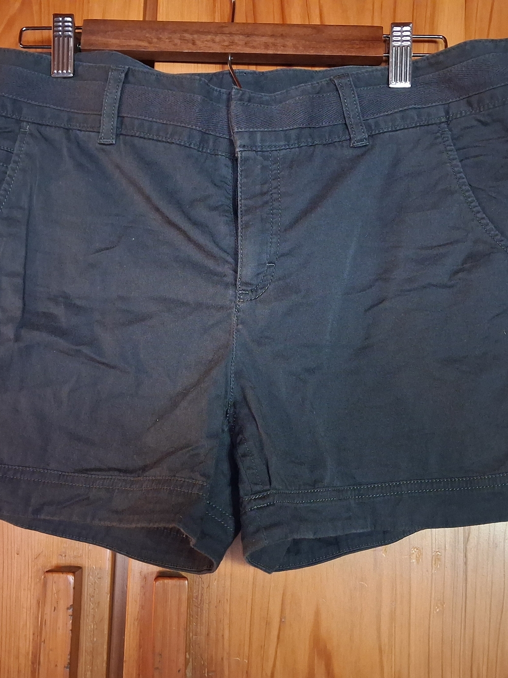 Athleta Gray Women's Twill Shorts